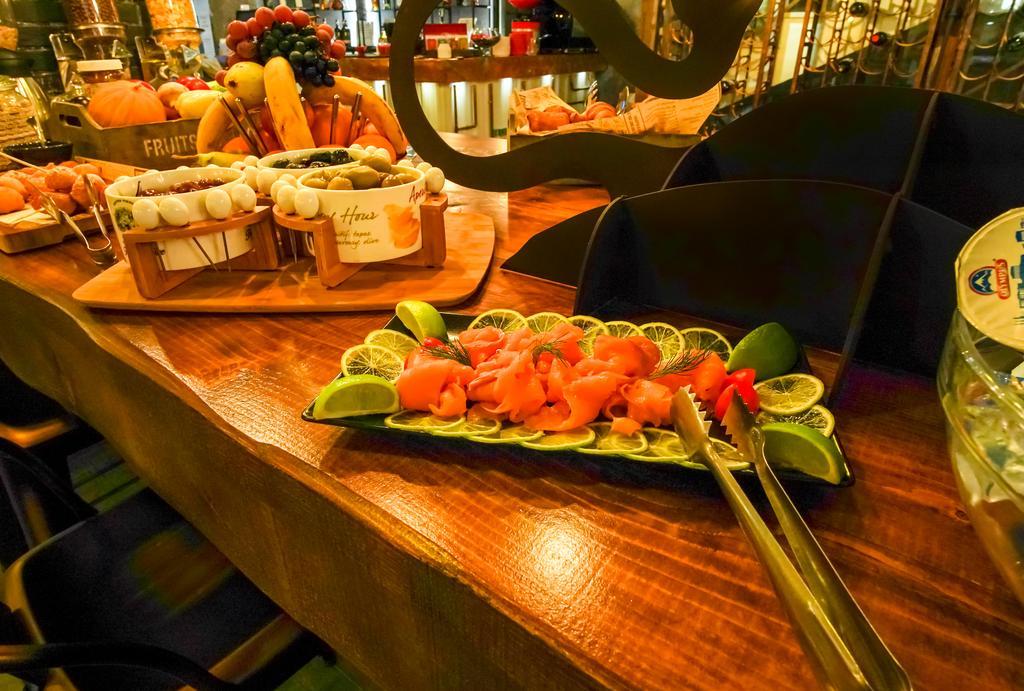 老城精品酒店 布加勒斯特 外观 照片